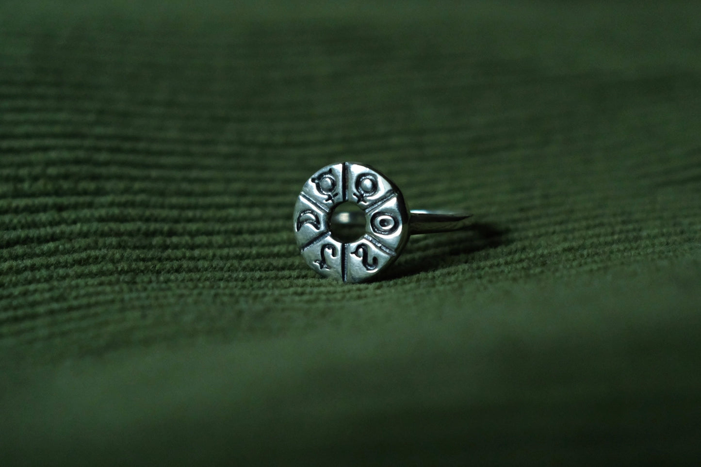 Vintage Japan 925 Silver Ring