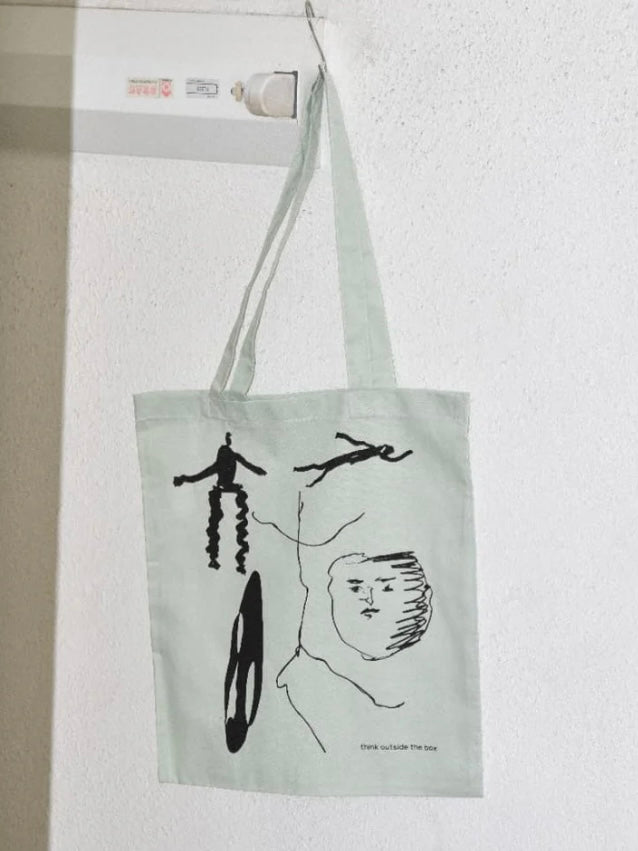 Thing outside the box tote bag